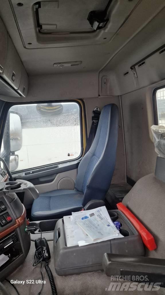 Volvo FM 12 340 شاحنات لوادر