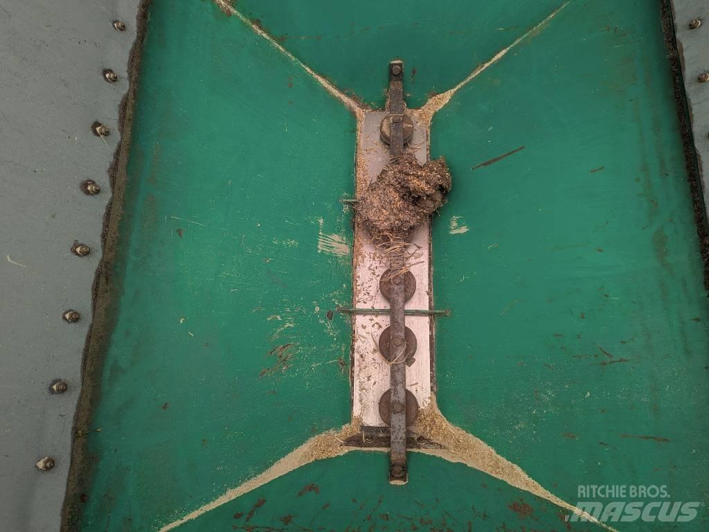 KORTE 700 S2 ماكينات وملحقات مواش أخرى