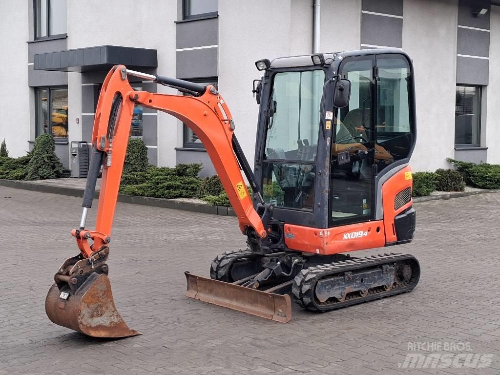 Kubota KX 019-4 حفارات صغيرة أقل من 7 طن (حفارات صغيرة)