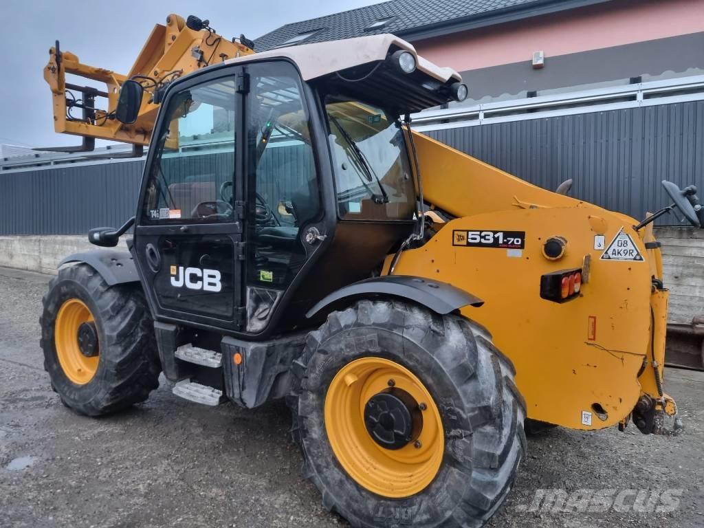 JCB 531 مناولات متداخلة