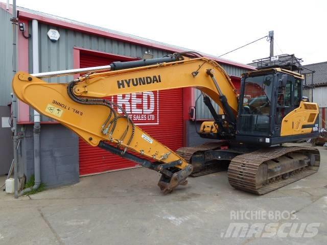Hyundai HX160L حفارات زحافة