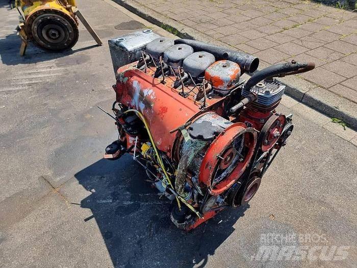  Engines F4L912 مكونات أخرى