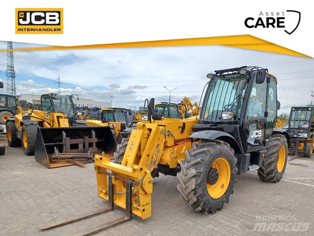 JCB 531-70 مناولات متداخلة