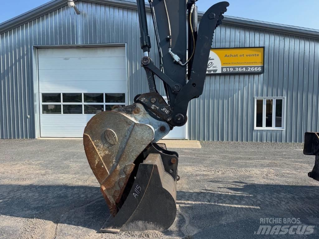 John Deere 190 DW حفارات بعجل