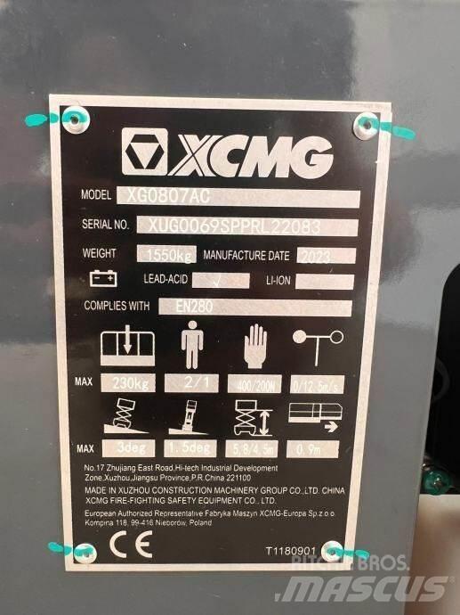 XCMG XG0807AC رافعات مقصية الشكل