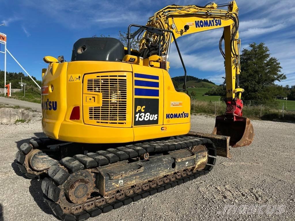 Komatsu PC 138 US-11 حفارات زحافة