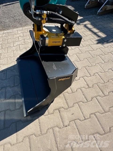 Kobelco SK 30 SR-6E حفارات صغيرة أقل من 7 طن (حفارات صغيرة)