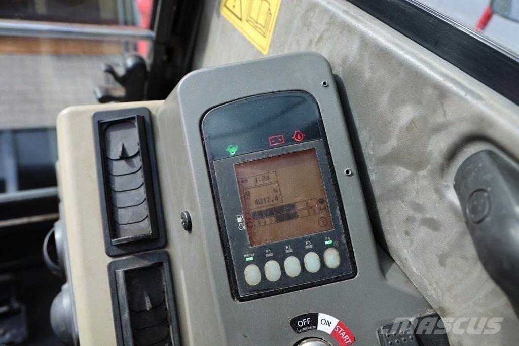 Yanmar SV100-2 حفارات وسط 7 طن - 12 طن