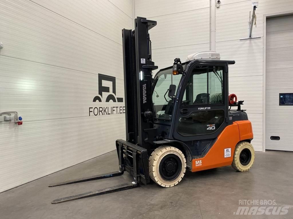 Toyota 8FG35N شاحنات LPG