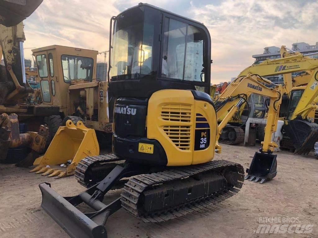 Komatsu PC35 حفارات صغيرة أقل من 7 طن (حفارات صغيرة)