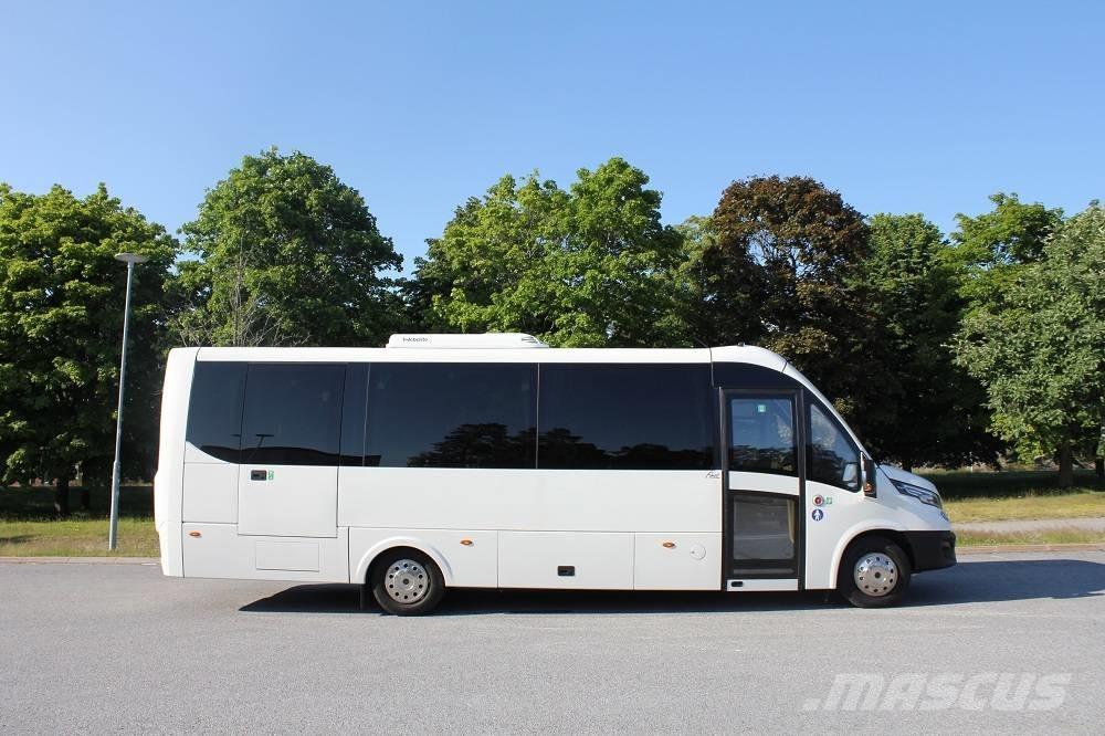 Iveco Rosero First حافلة مدرسية