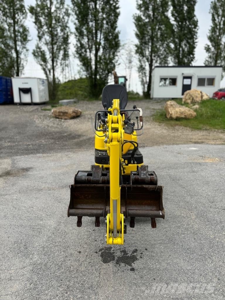 Komatsu PC 09 حفارات صغيرة أقل من 7 طن (حفارات صغيرة)