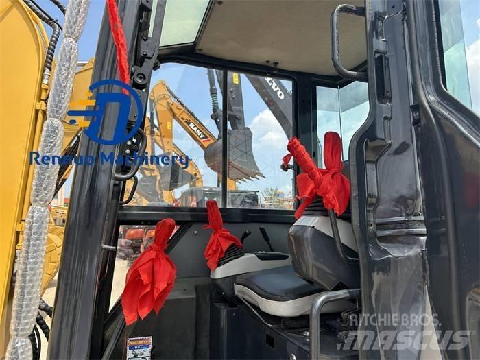 Komatsu PC35MR حفارات صغيرة أقل من 7 طن (حفارات صغيرة)