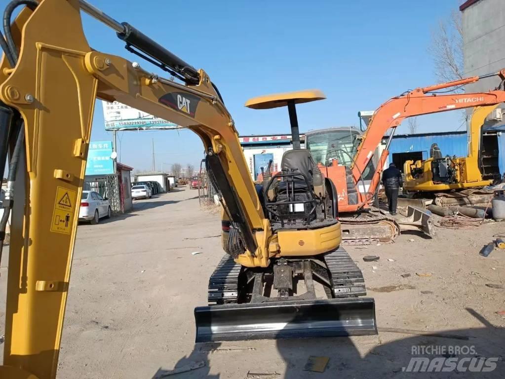 CAT 303 CR حفارات صغيرة أقل من 7 طن (حفارات صغيرة)