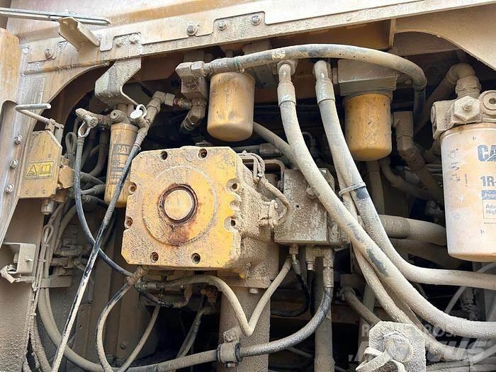 CAT 374 LME حفارات خاصة