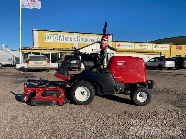 Toro 4000 ركوب الحشائش