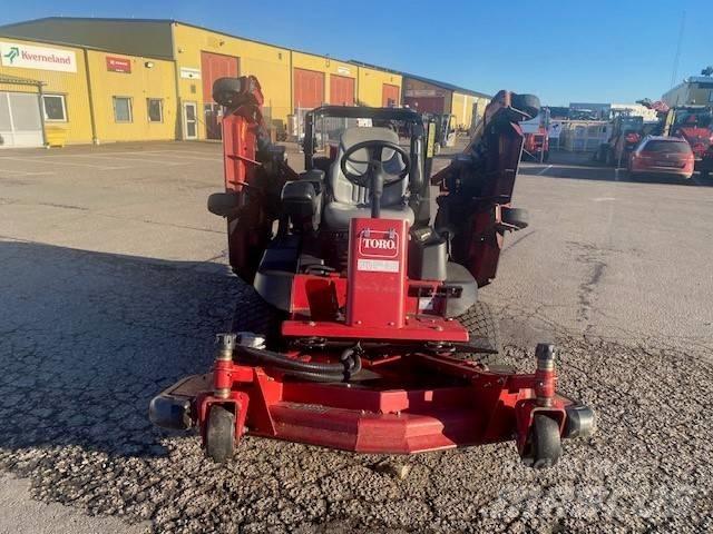 Toro 4000 ركوب الحشائش