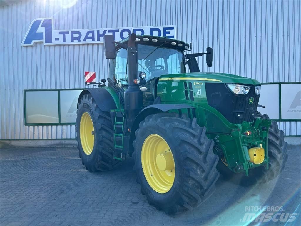 John Deere 6250R الجرارات