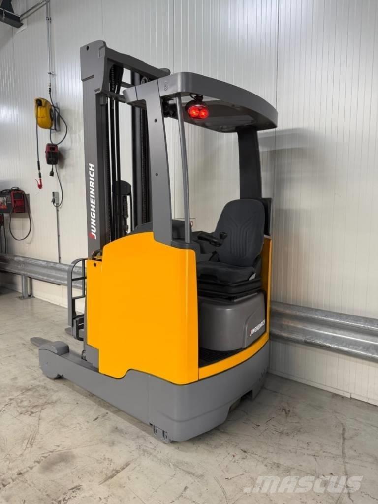  Reachtruck ETM214 شاحنات ذات رافعات شوكية تعمل بالكهرباء