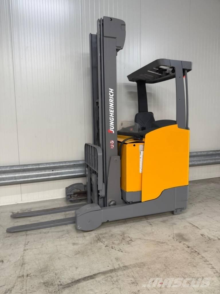  Reachtruck ETM214 شاحنات ذات رافعات شوكية تعمل بالكهرباء