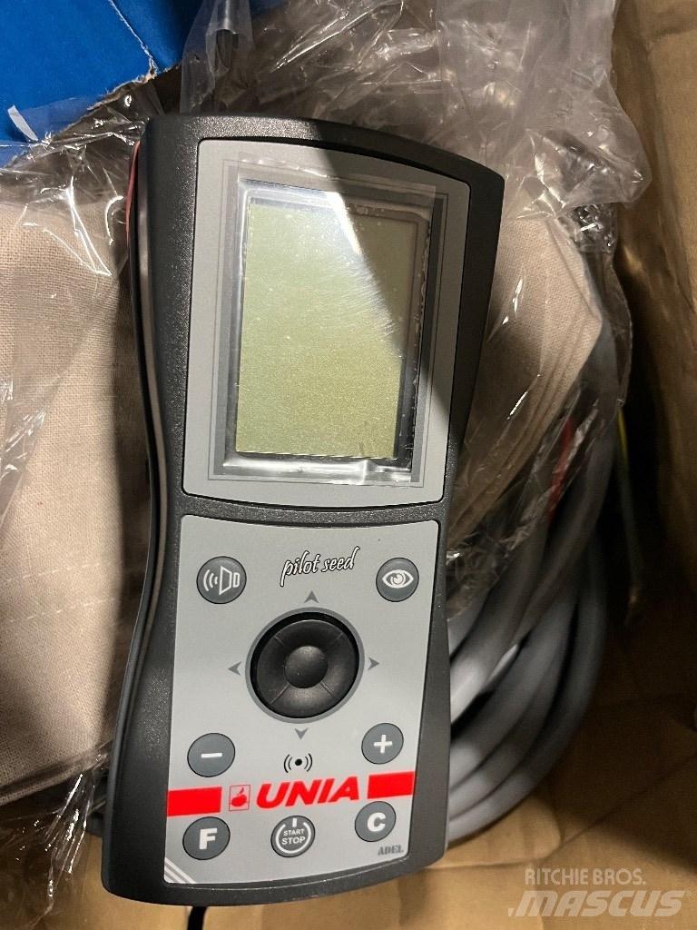 Unia FP 250 مثاقيب