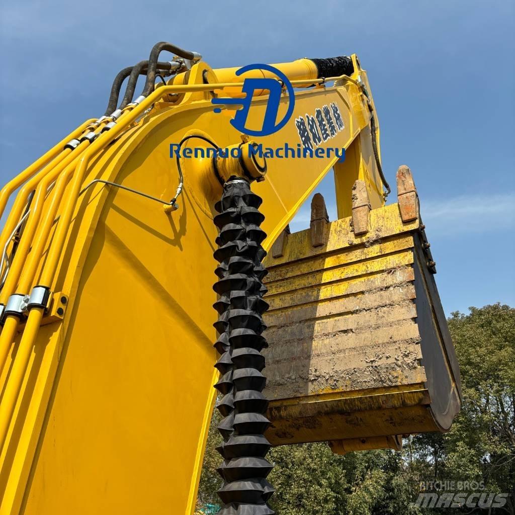 Komatsu PC450-8 حفارات زحافة