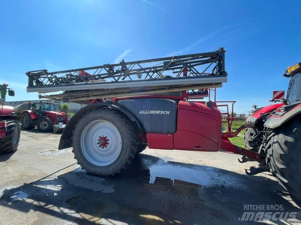 Horsch Leeb 5 LT الرشاشات