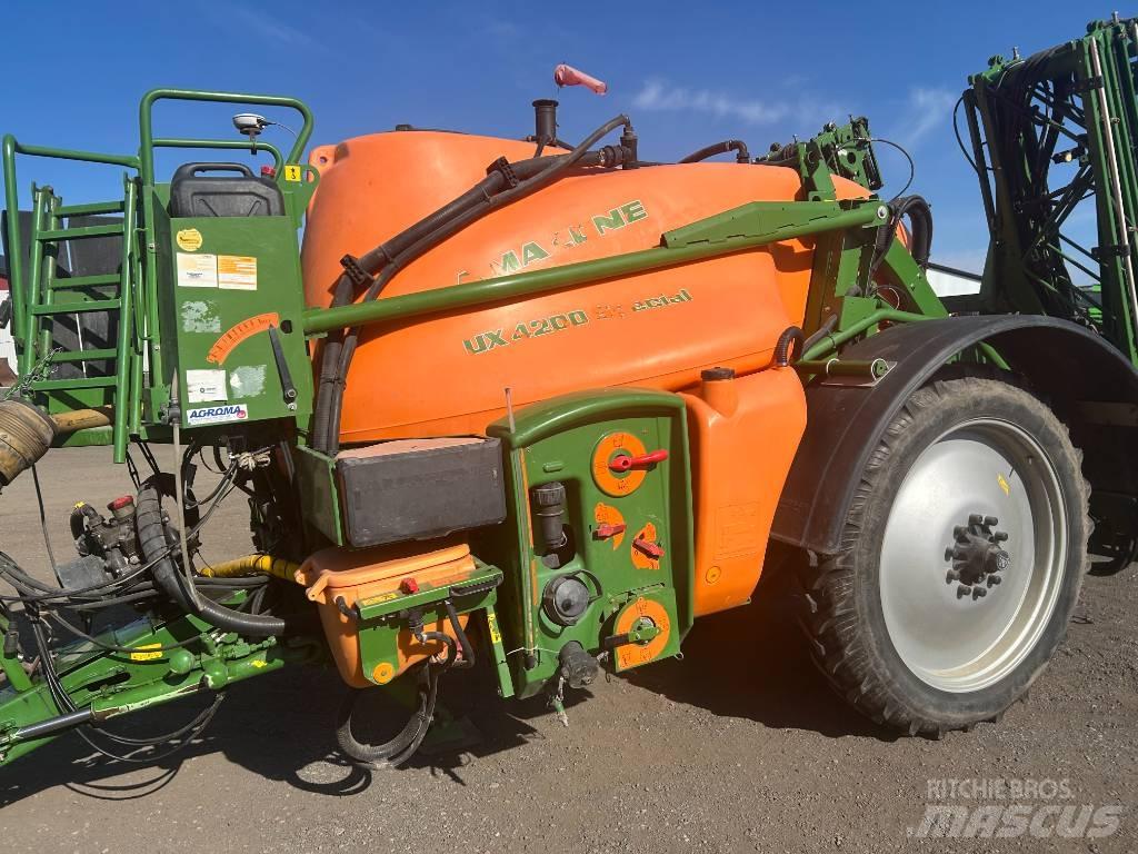 Amazone UX 4200 الرشاشات