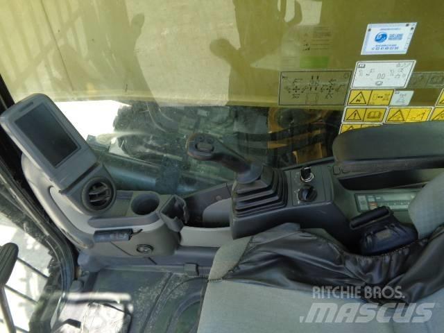 CAT 374 D LME حفارات زحافة