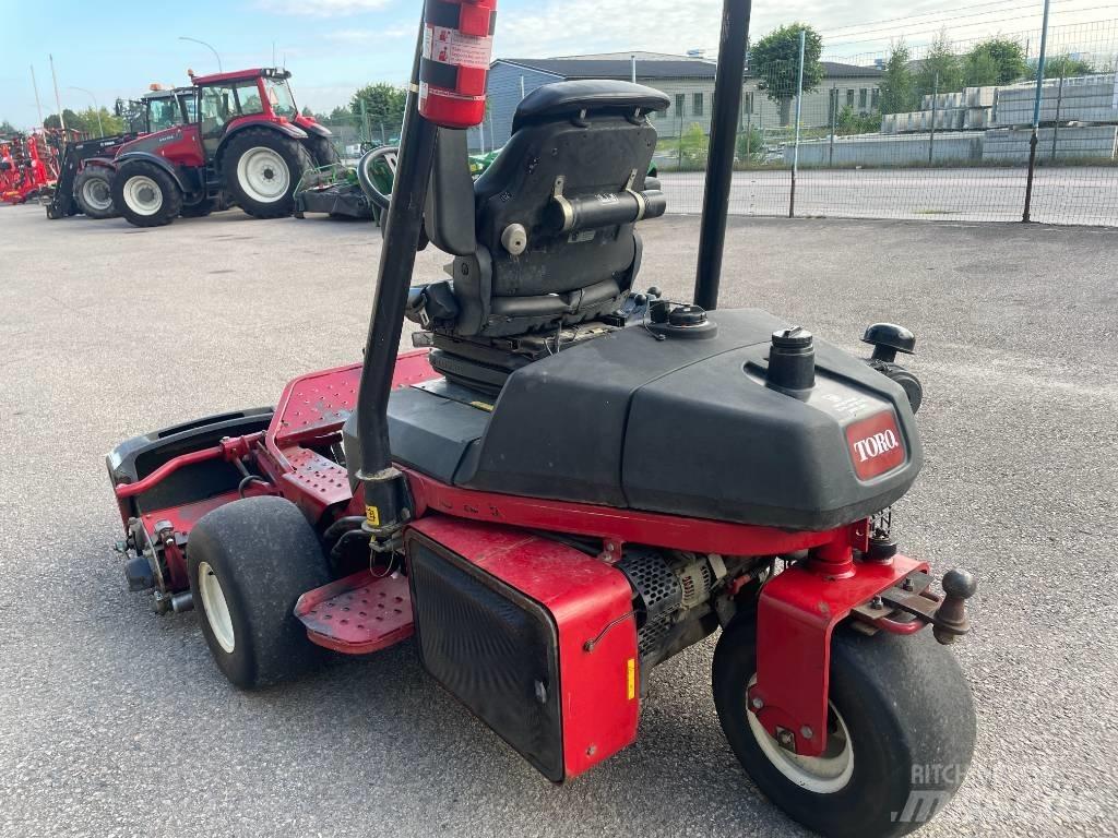 Toro GR3250 ركوب الحشائش