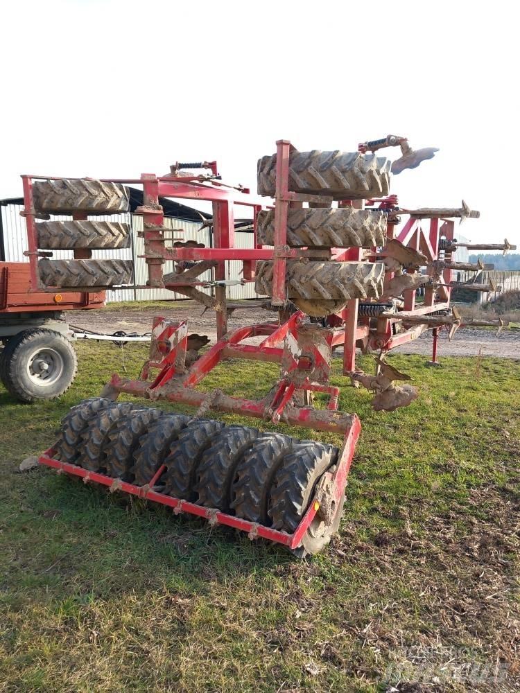 Horsch Tiger 4 AS المحراث الحفار