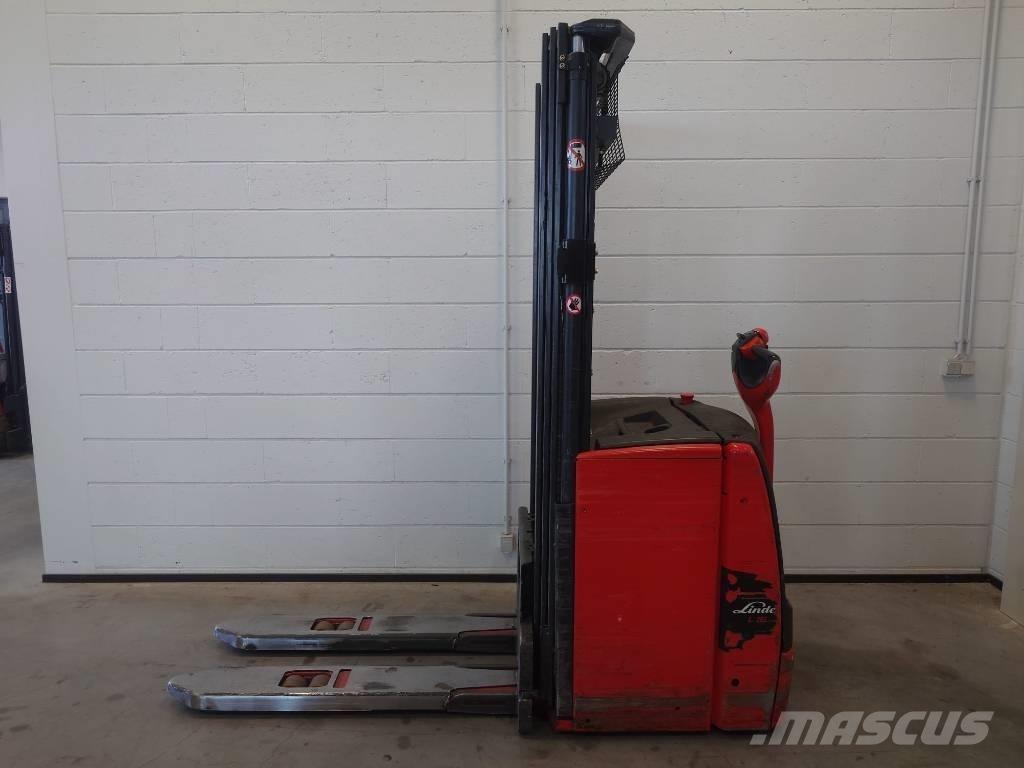 Linde L16/1173 معدات التكديس الجوالة