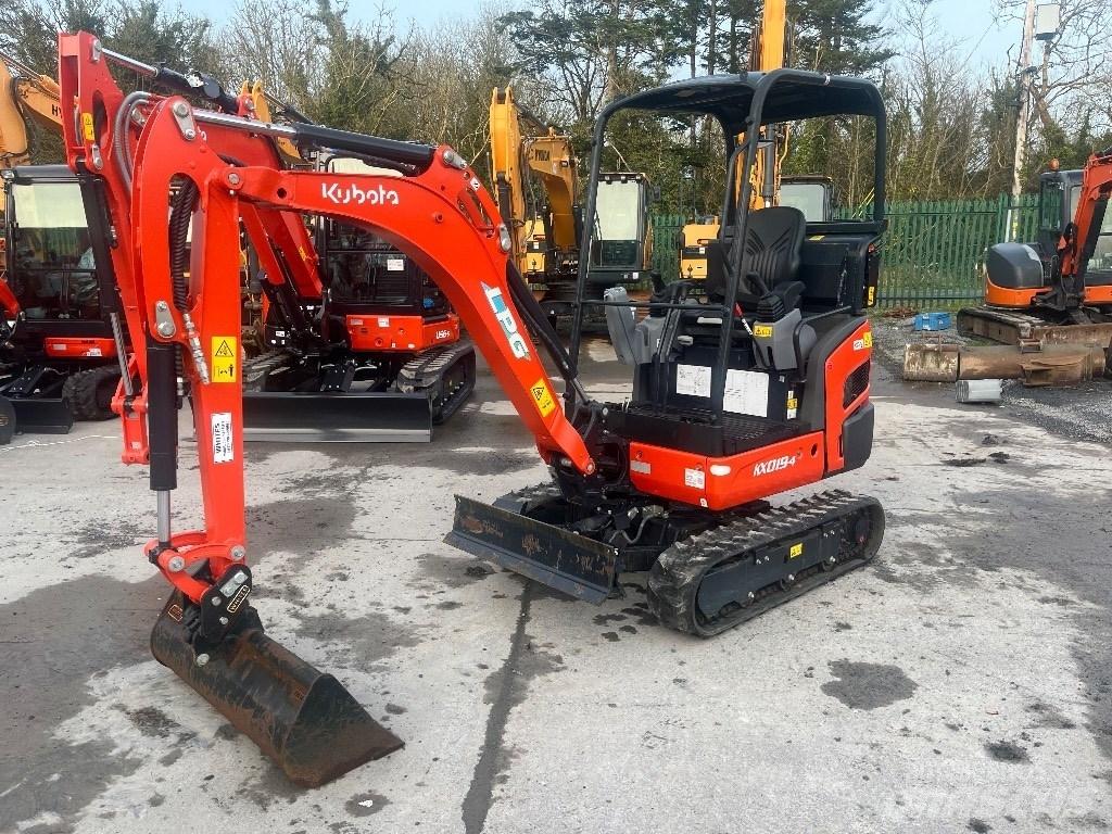 Kubota KX 019-4 حفارات صغيرة أقل من 7 طن (حفارات صغيرة)