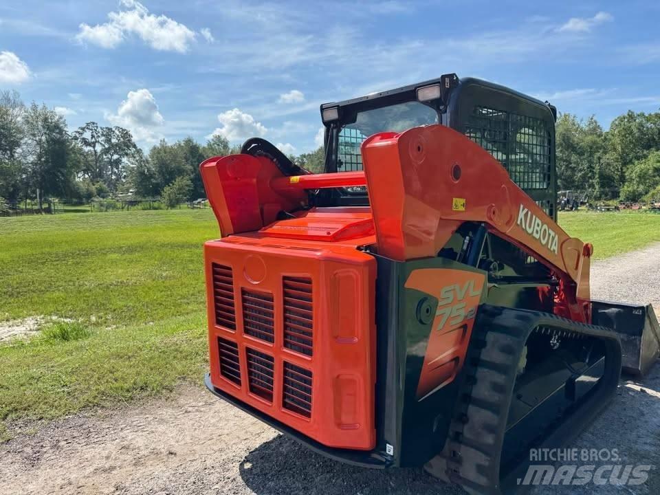 Kubota SVL 75 لوادر انزلاقية التوجيه