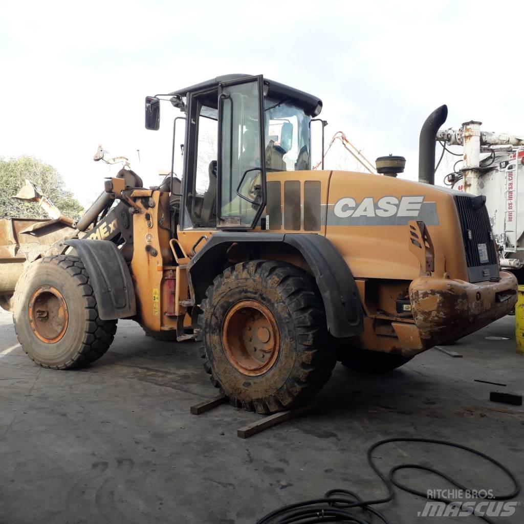 CASE 721 E XT لوادر بعجل