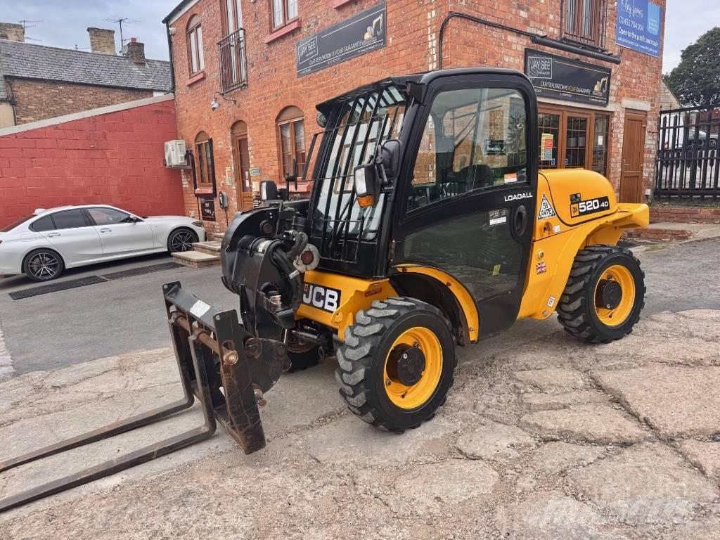 JCB 520-40 مناولات متداخلة