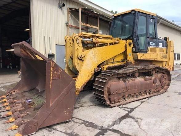 CAT 973C لوادر زحافة