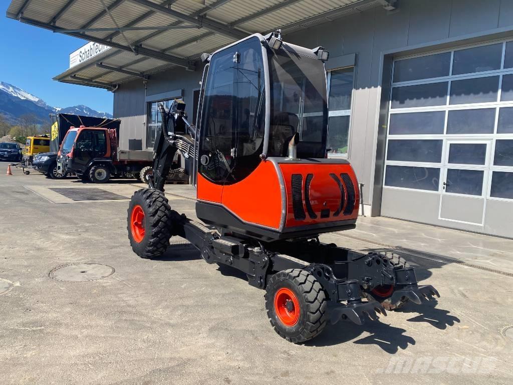 Menzi Muck P40 Mobil حفارات زحافة