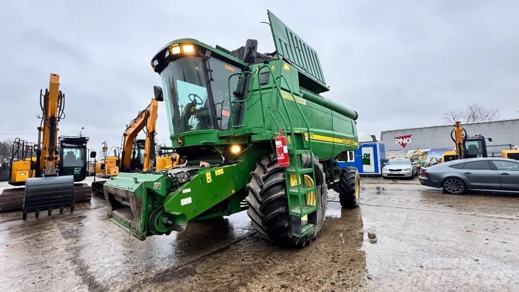 John Deere 9880 STS حصادات