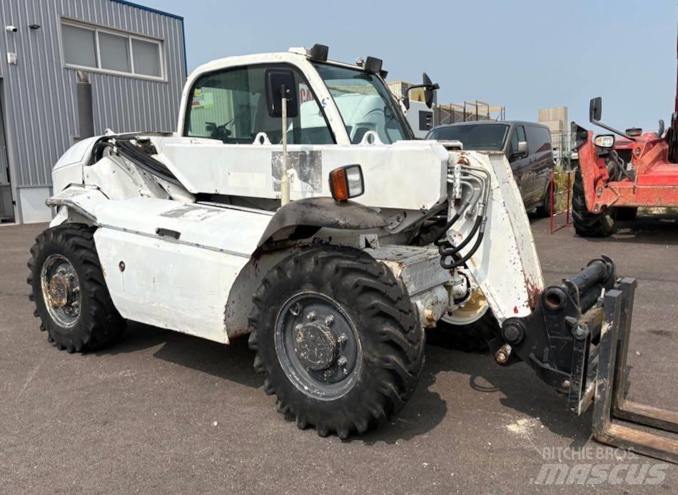 Manitou MT 523 مناولات متداخلة