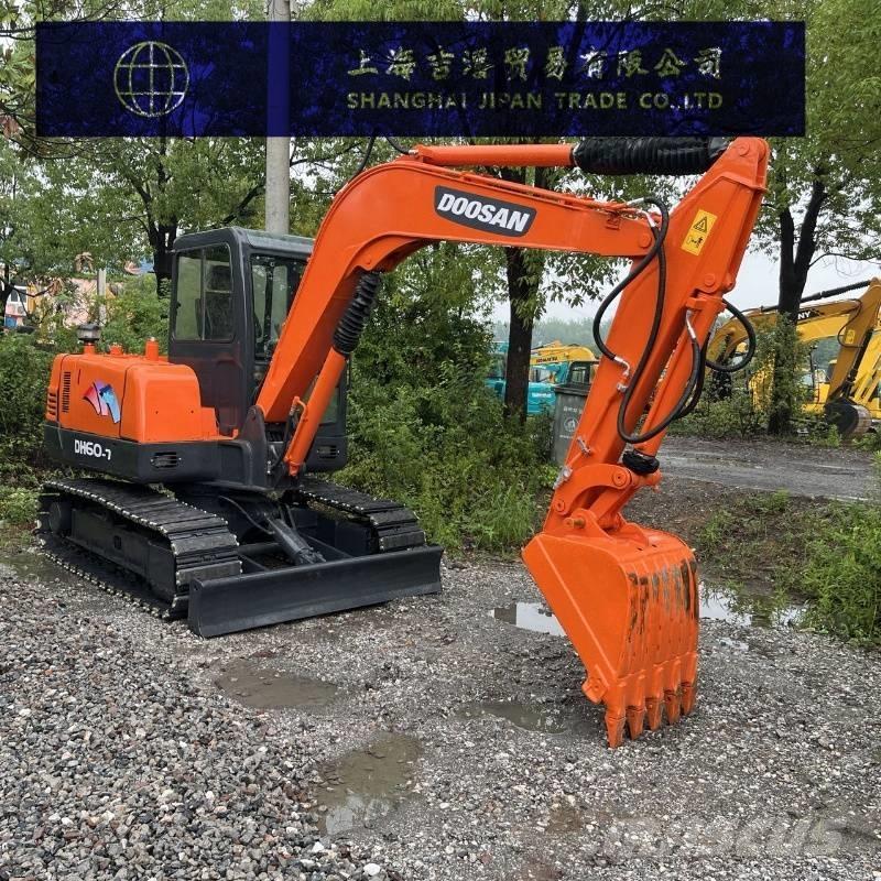 Doosan DH 60-7 حفارات صغيرة أقل من 7 طن (حفارات صغيرة)