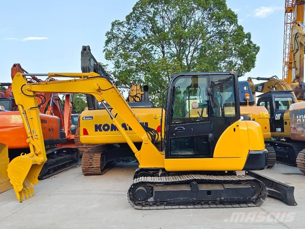 Komatsu PC 56-7 حفارات صغيرة أقل من 7 طن (حفارات صغيرة)