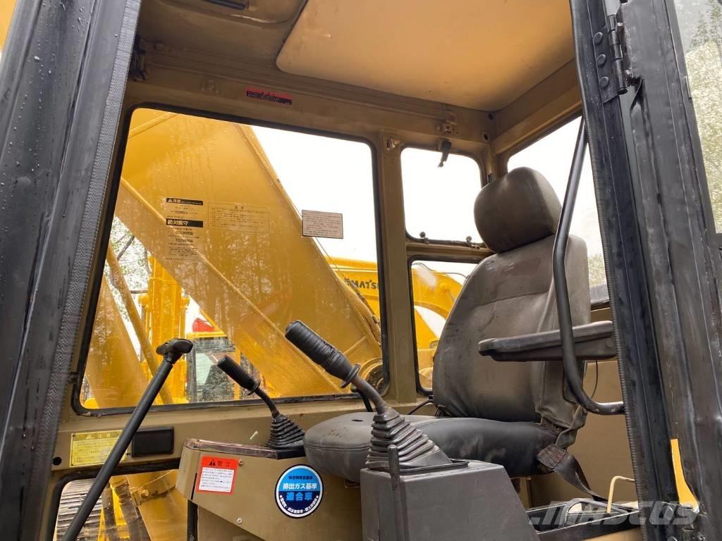 CAT E200B حفارات زحافة