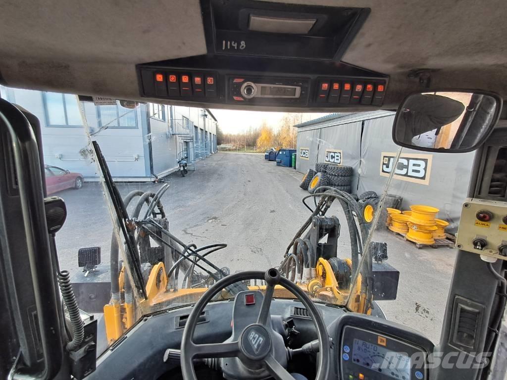 JCB 416S لوادر بعجل