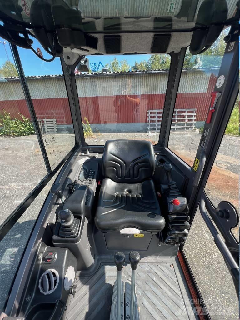 Volvo EC 18 E حفارات صغيرة أقل من 7 طن (حفارات صغيرة)