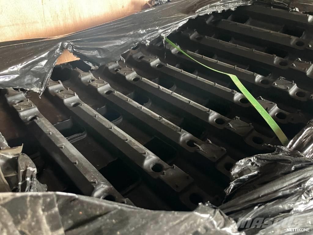 Sisu NA 140 مركبات عابرة البلاد