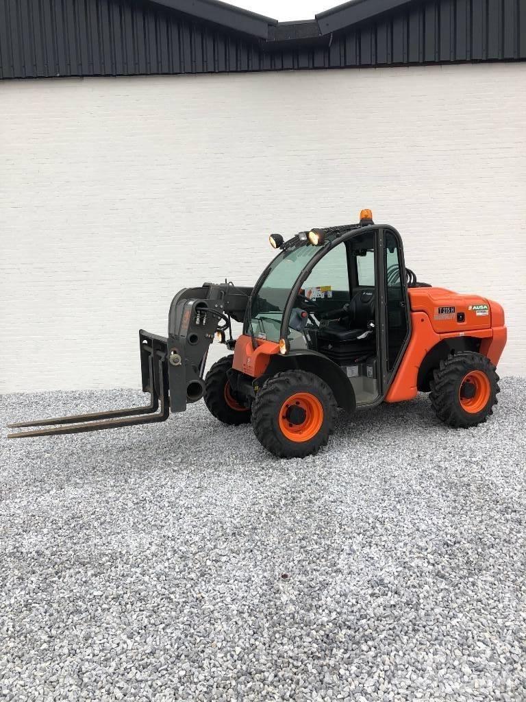 Ausa T 235 H مناولات متداخلة