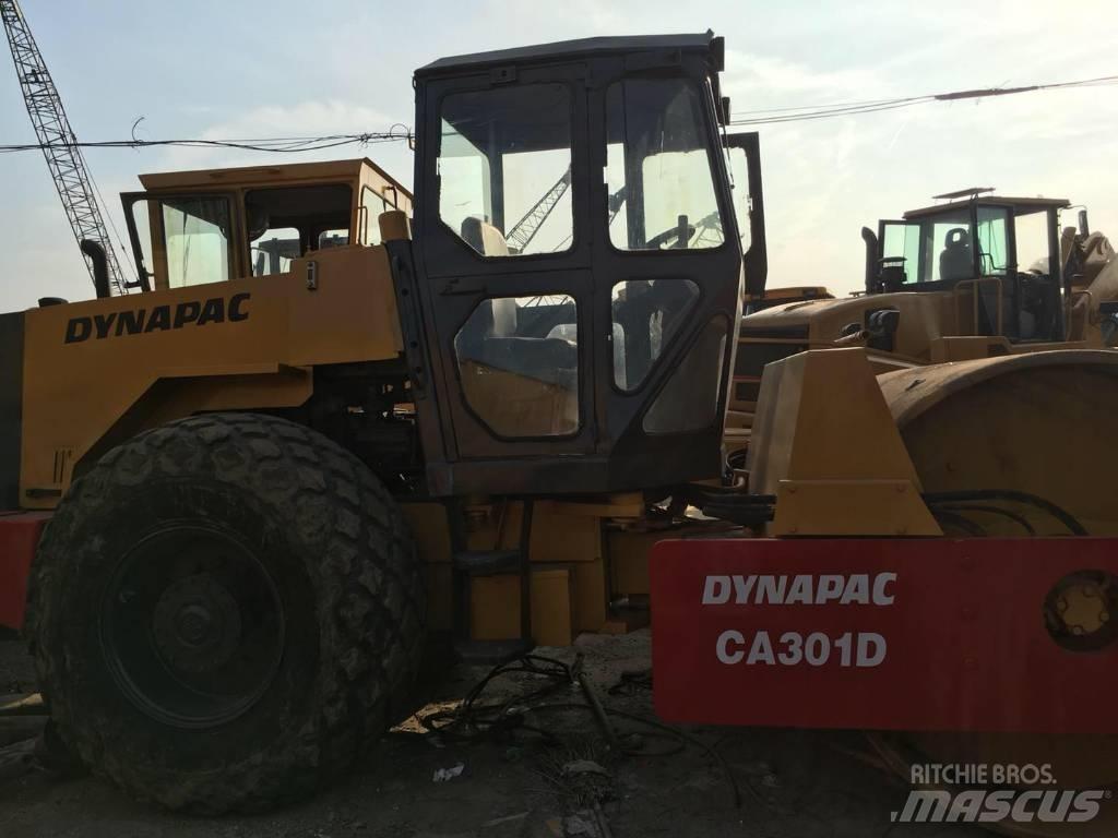 Dynapac CA 301 D مداحل أحادية الأسطوانة