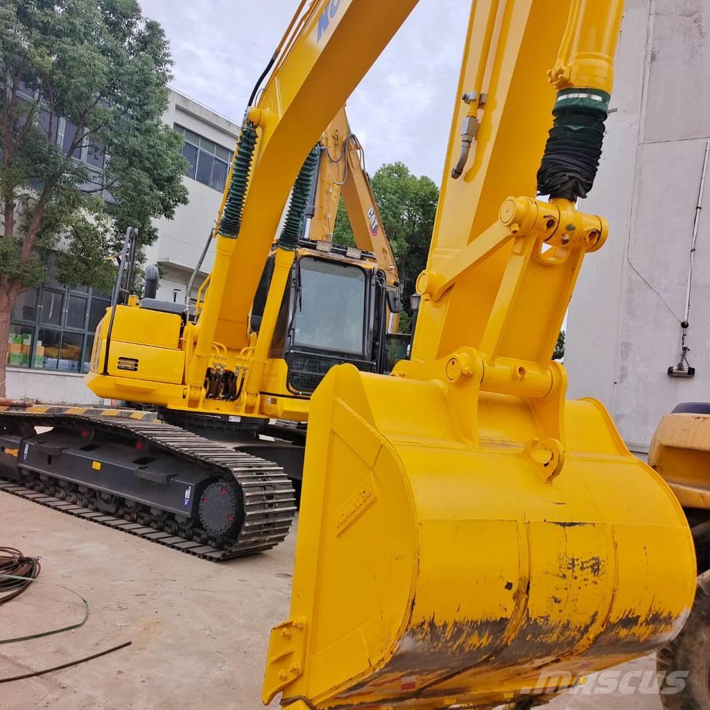 Komatsu PC 220-8 حفارات زحافة