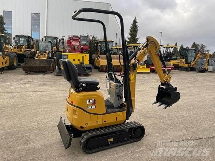 CAT 300.9D حفارات صغيرة أقل من 7 طن (حفارات صغيرة)